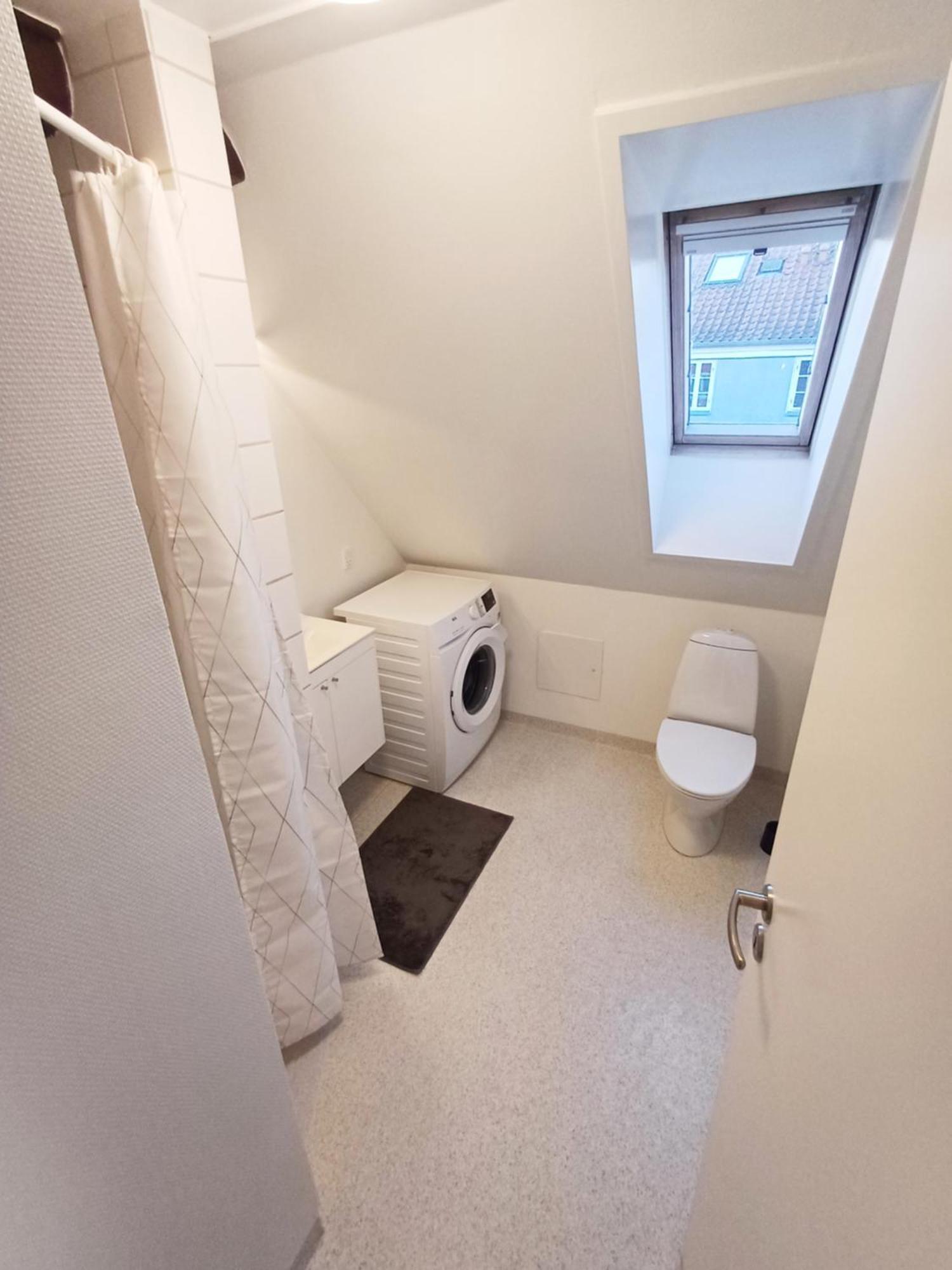 רנדרס Beautiful Double Room In The Center Of City מראה חיצוני תמונה